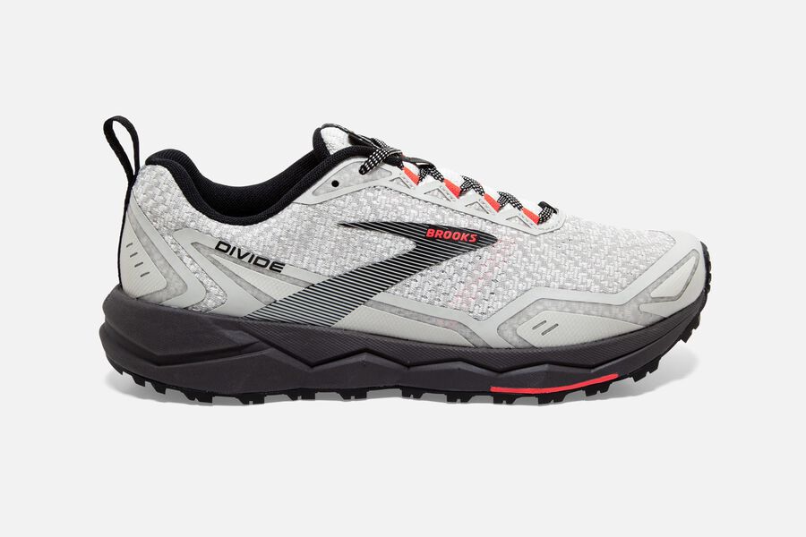 Brooks Divide Womens UK - Trail Running Shoes - White/Grey/Coral 128-BJDNYP